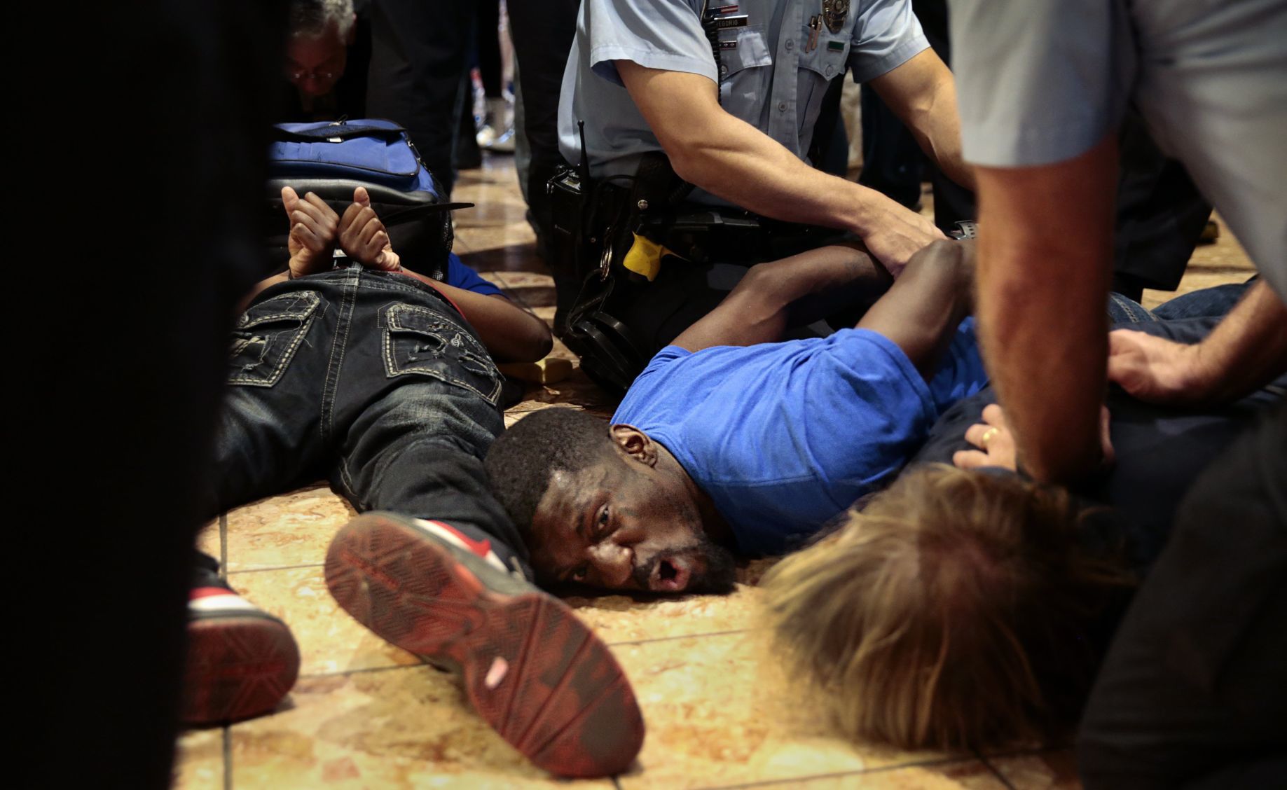 Arrests made during Galleria Black Friday protests